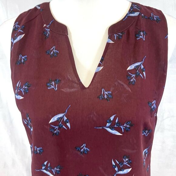 Cabi burgundy bouquet blouse size XS - Picture 7 of 10